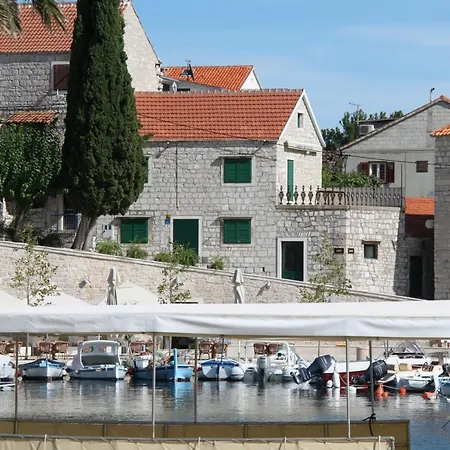 Beautiful White Stone Seafront House In Bol, With Panoramic Views. Bol